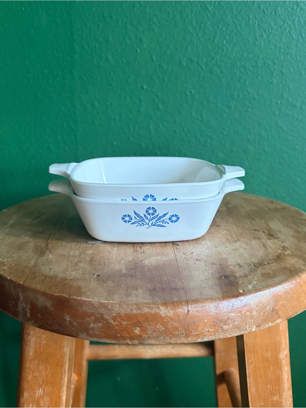 Vintage Corning Ware Blue Cornflower 1.75 Cup casserole dish no lid set of 2